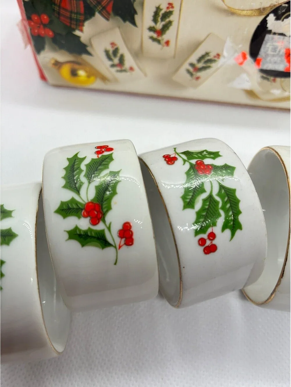 Vintage Porcelain Holly Berry Napkin Rings Set of 4 Christmas Holiday Dining